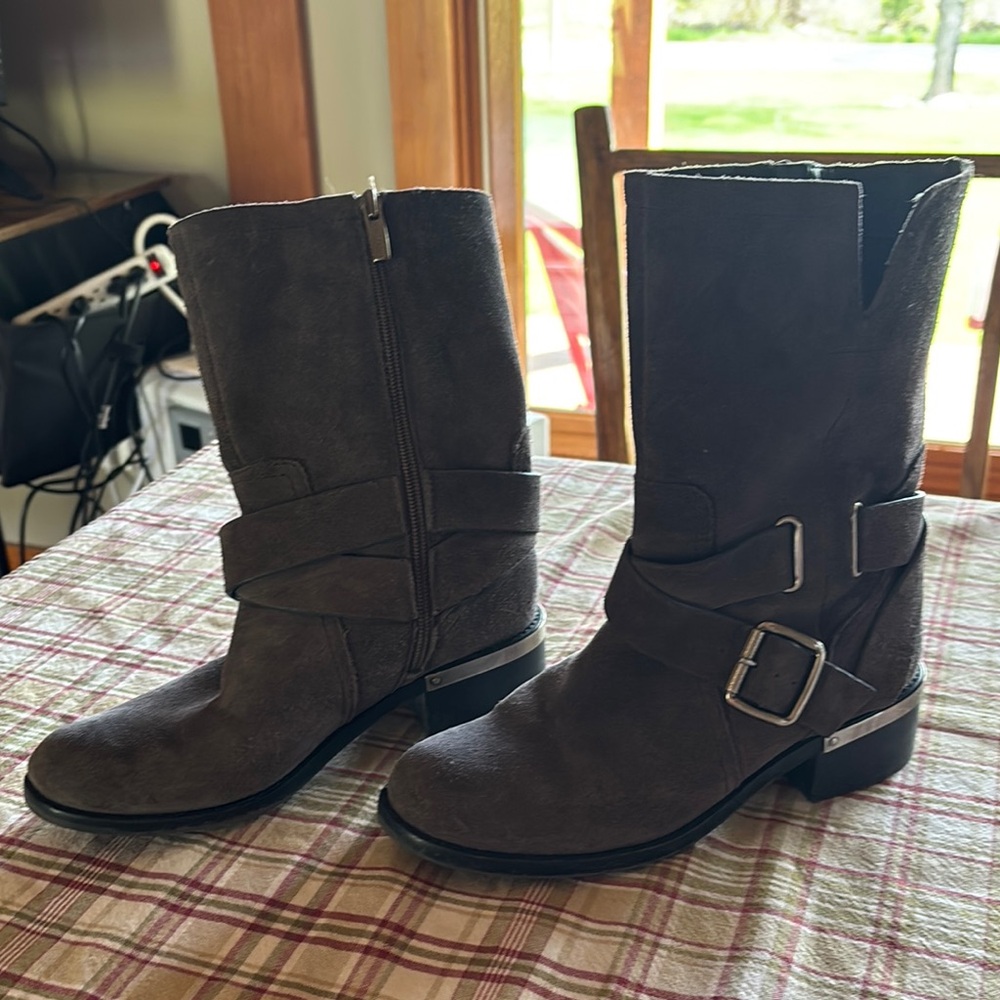Vince Camuto - 7.5 Womens Gray Buckle Mid-Calf Boots